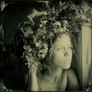 Learn more about the In Bloom Exhibit from Darkroom Gallery!