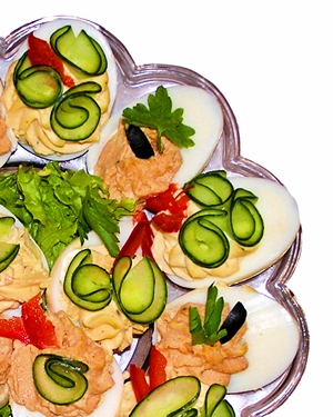 Enter the Featured Artist Contest today!